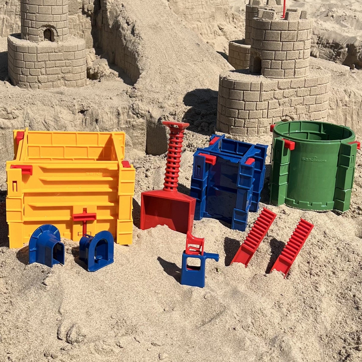 Sandmasons Journeyman Sandcastle Kit. Medium-size interlocking form set for building sand and snow castles.